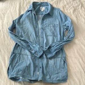 Melrose & Market Light Chambray Button Up